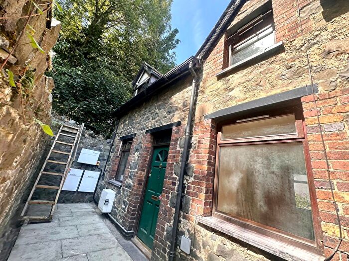 2 Bedroom Terraced House To Rent In Bell Cottages, Penmaenmawr, LL34