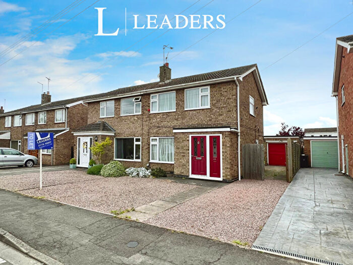 3 Bedroom Semi-Detached House To Rent In The Orchard, Market Deeping, PE6