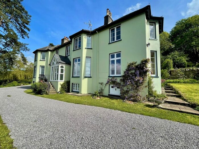 3 Bedroom Property To Rent In Hewelsfield, Lydney, GL15