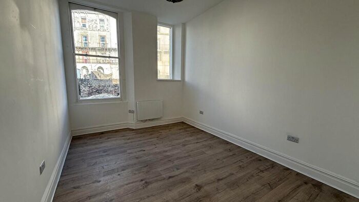 2 Bedroom Apartment To Rent In Claremont Crescent, Weston-super-Mare, BS23