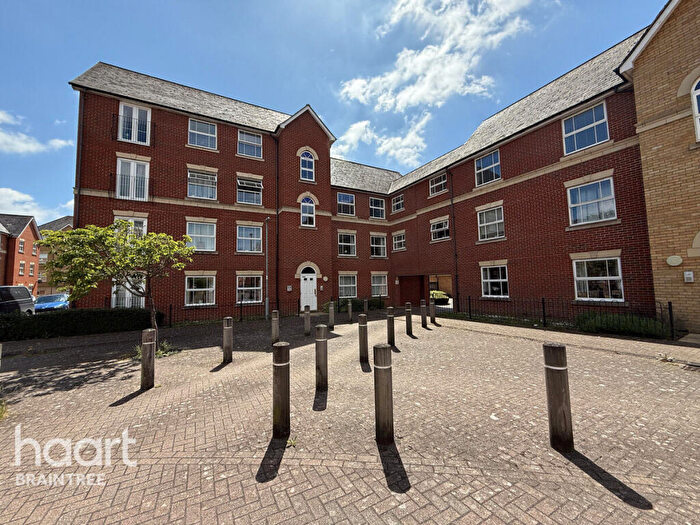 2 Bedroom Apartment For Sale In Malyon Close, Braintree, CM7