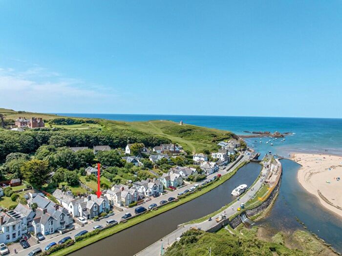 3 Bedroom Semi-Detached House For Sale In Breakwater Road, Bude, EX23