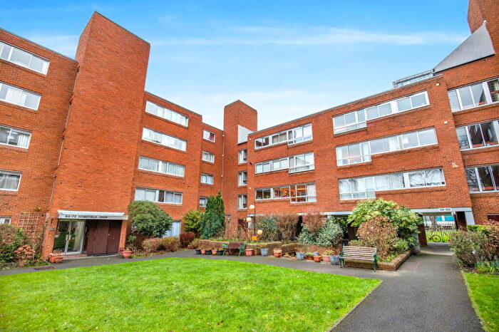 Studio For Sale In Homefield Park, Sutton, SM1