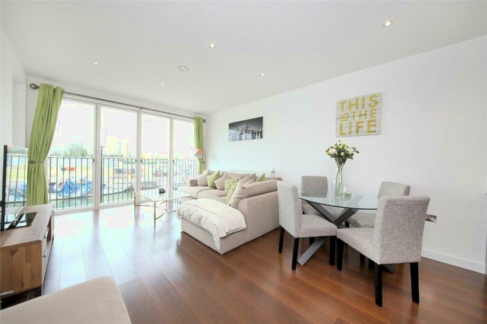 2 Bedroom Flat To Rent In Rendel Apartments, Lock Side Way, London, E16
