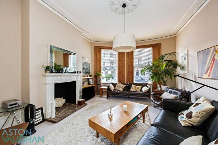 1 Bedroom Apartment For Sale In Lansdowne Place, Hove, BN3
