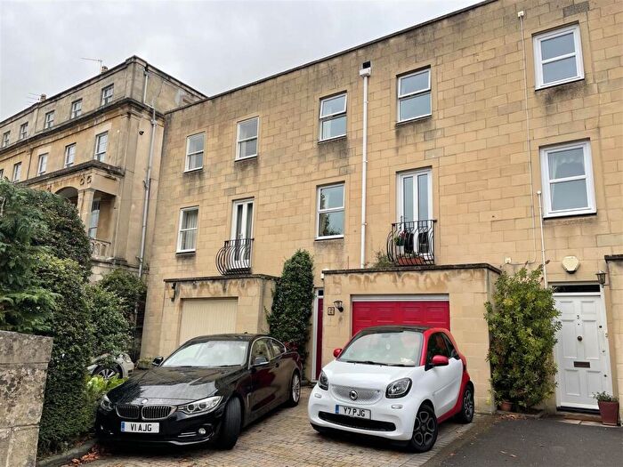 Studio To Rent In Old Vicarage Place - Clifton Bristol, BS8