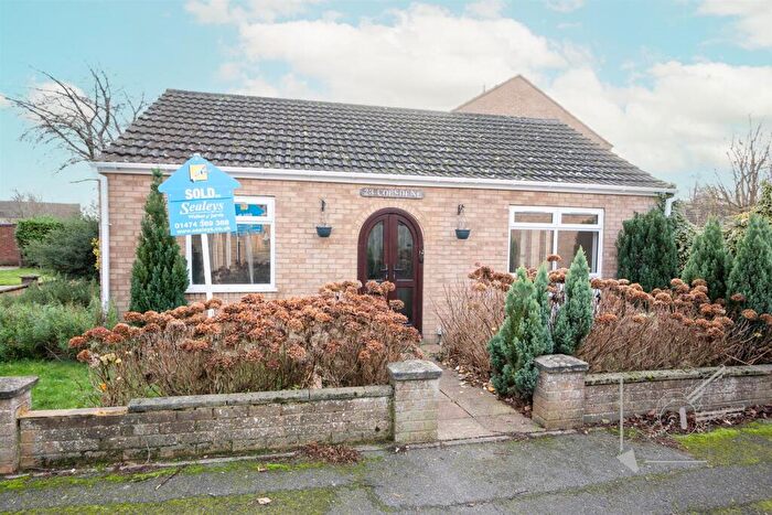 2 Bedroom Bungalow For Sale In Cobsdene, Gravesend, DA12