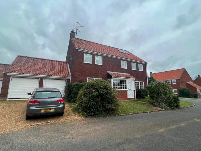 5 Bedroom Detached House To Rent In Church Crofts, Castle Rising, King's Lynn, PE31