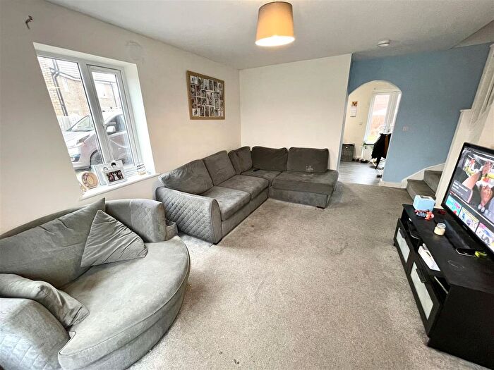 3 Bedroom End Of Terrace House For Sale In Canterbury Mews, Donington, Spalding, PE11