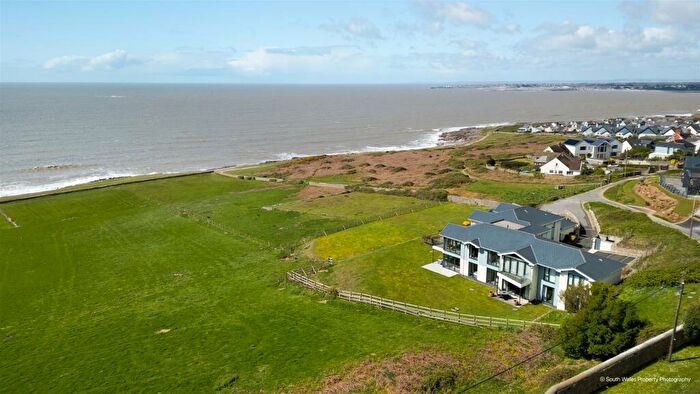 2 Bedroom Apartment For Sale In Slon Lane, Ogmore-By-Sea, Bridgend, CF32