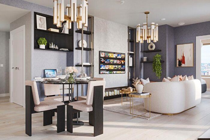 2 Bedroom Apartment For Sale In - Ilderton Road, London, SE15