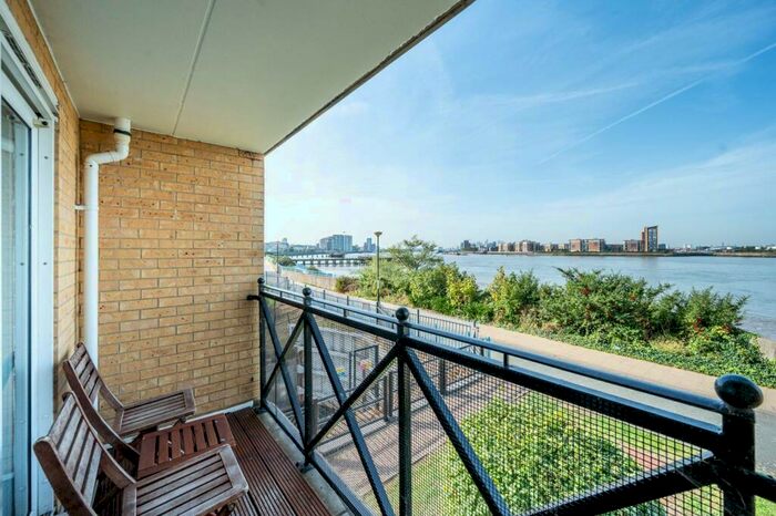 2 Bedroom Flat To Rent In Anson Place, Thamesmead, London, SE28
