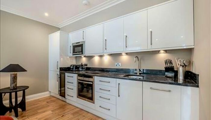 1 Bedroom Flat To Rent In Grosvenor Hill, London, W1K
