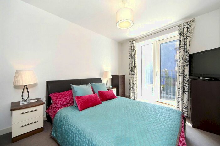 2 Bedroom Flat To Rent In Conington Road, London, SE13