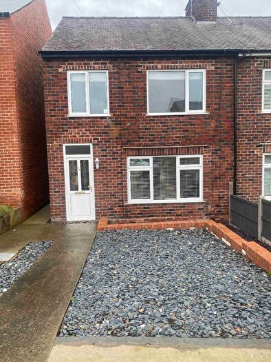 3 Bedroom Semi Detached House To Rent In Church Street, NG16