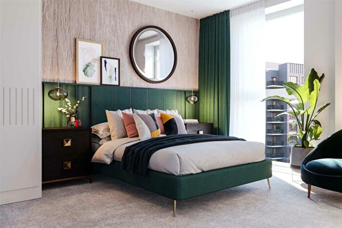 1 Bedroom Flat For Sale In Nathan Way, Plumstead, London, SE28