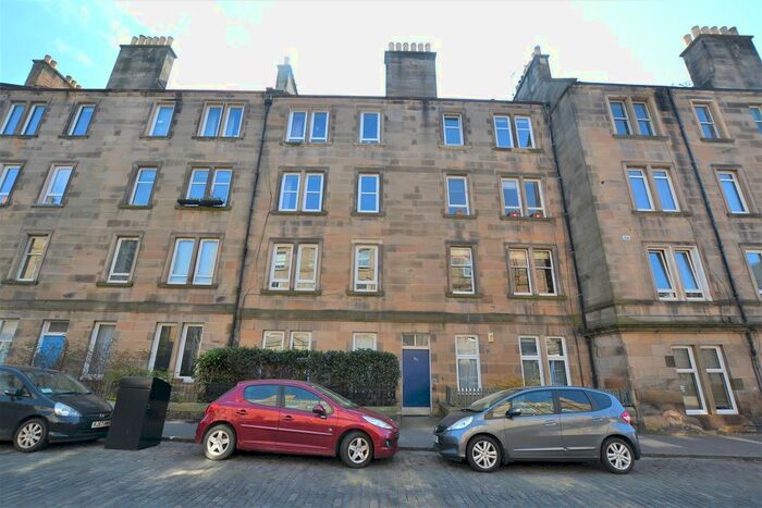 2 Bedroom Flat To Rent In Lorne Street, Edinburgh, EH6