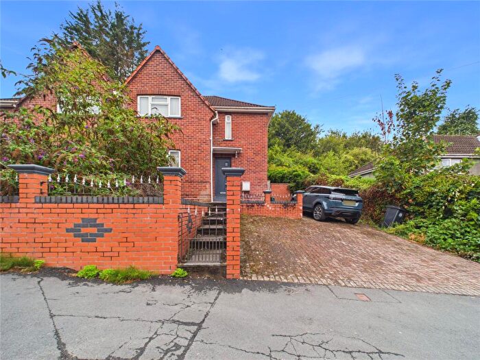 3 Bedroom Semi Detached House For Sale In Wedmore Vale, Bristol, BS3