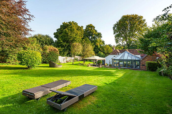 4 Bedroom Detached House For Sale In Bramdean Cottage, Bramdean, Alresford, SO24