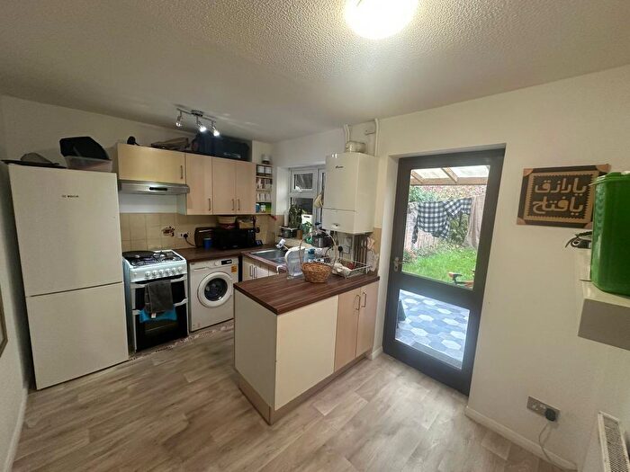 2 Bedroom Terraced House To Rent In Tarnbrook Way, Bracknell, RG12