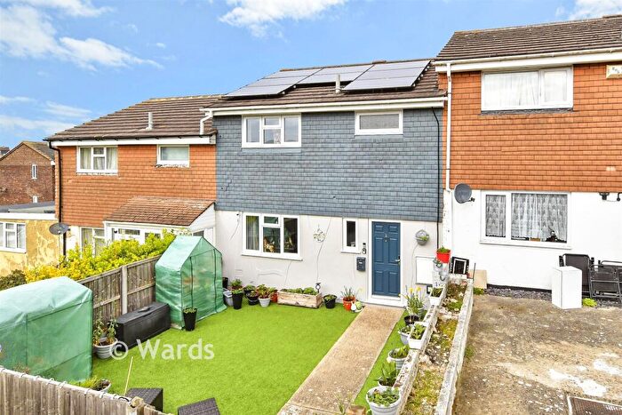 3 Bedroom Terraced House For Sale In Somerset Close, Walderslade, Chatham, Kent, ME5
