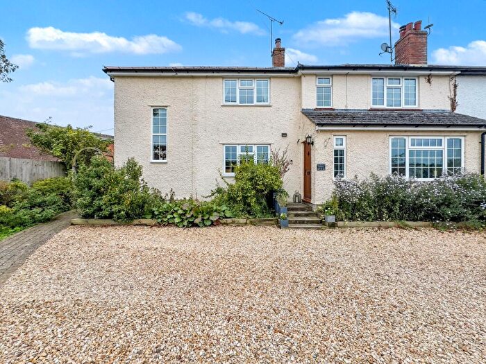 5 Bedroom Semi-Detached House For Sale In West Street, Childrey, OX12