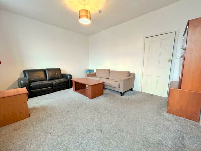 2 Bedroom Flat To Rent In Manchester Road, Chorlton, M21