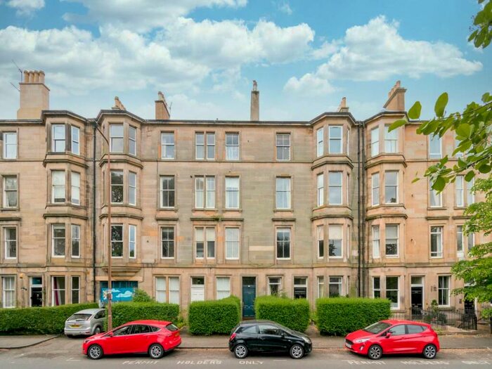 3 Bedroom Flat To Rent In Brunton Gardens, Hillside, Edinburgh, EH7