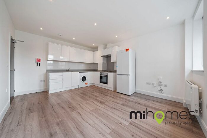 2 Bedroom Flat To Rent In Newport Road, Link House Newport Road, UB4