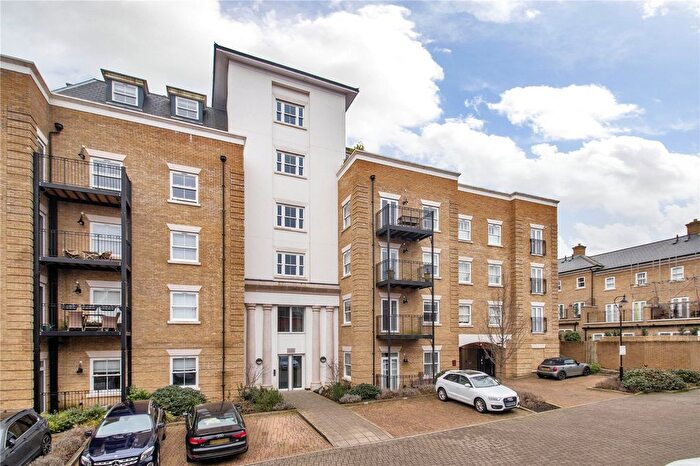 1 Bedroom Flat To Rent In Emerald House, Sovereign Place, Tunbridge Wells, TN4