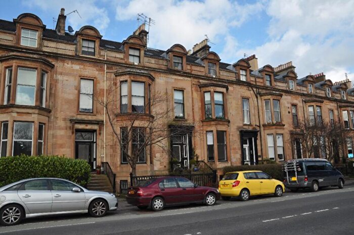 3 Bedroom Flat To Rent In Highburgh Road, Flat -, Hyndland, Glasgow, G12