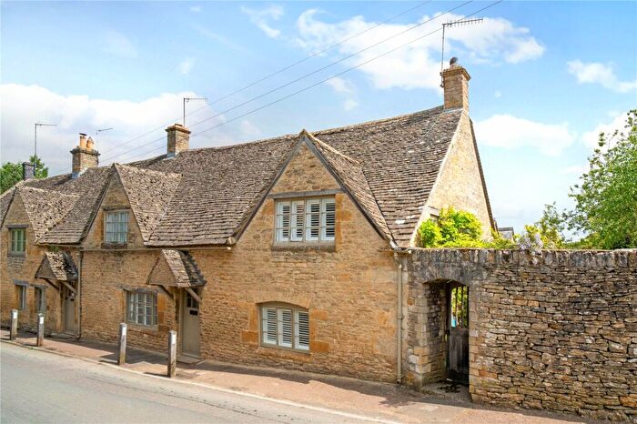 3 Bedroom Semi-Detached House For Sale In Lower Swell, Cheltenham, Gloucestershire, GL54
