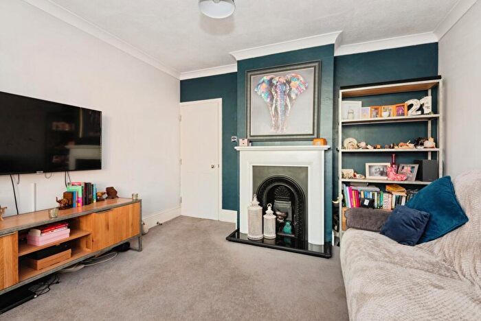 3 Bedroom Semi-Detached House For Sale In Osborne Road, Redhill, Surrey, RH1