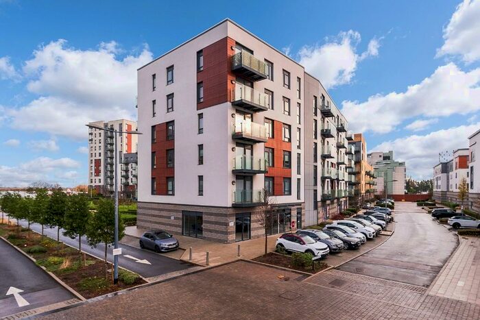 1 Bedroom Flat For Sale In Ocean Drive, Gillingham, Kent, ME7