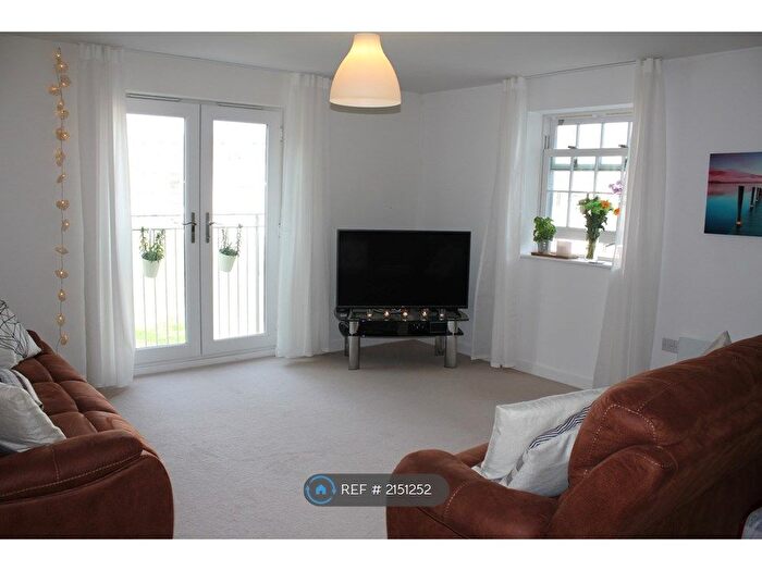 2 Bedroom Flat To Rent In Barton Mill Road, Canterbury, CT1