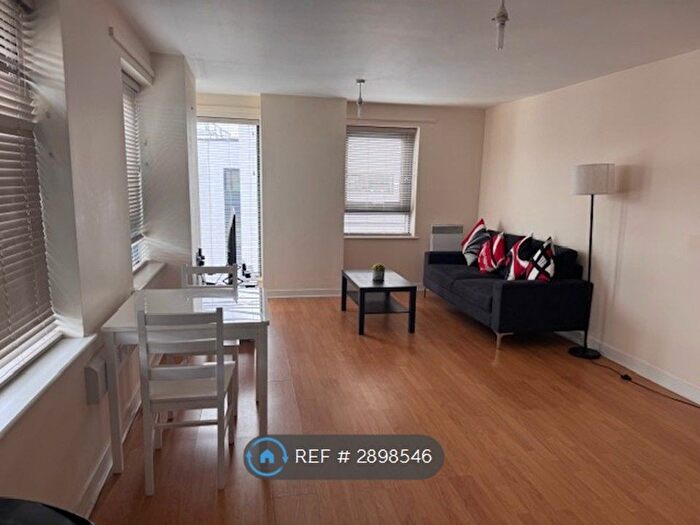 1 Bedroom Flat To Rent In Burford Wharf Apartments, London, E15