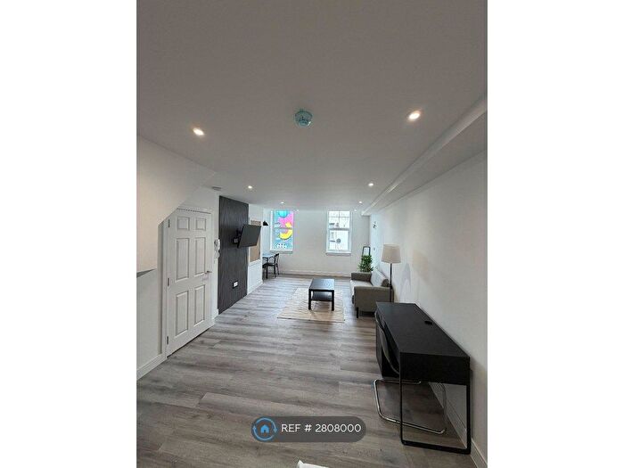 1 Bedroom Terraced House To Rent In George Street, Weston-Super-Mare, BS23