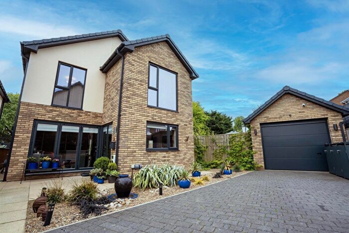 4 Bedroom Detached House For Sale In Beech Close, Seaton Delaval, NE25