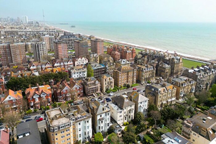 1 Bedroom Flat For Sale In Fourth Avenue, Hove, BN3