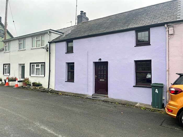 2 Bedroom Terraced House For Sale In North Road, Tre'r Ddol, Machynlleth, SY20