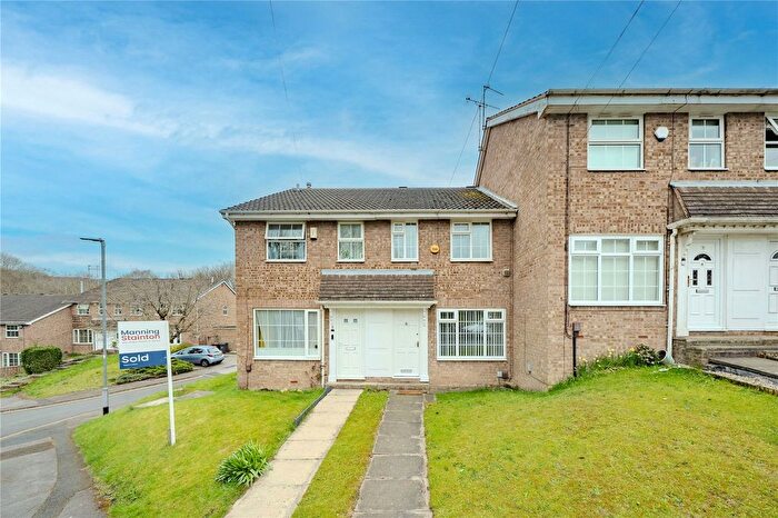 3 Bedroom Terraced House For Sale In Bridge Wood Close, Horsforth, Leeds, West Yorkshire, LS18