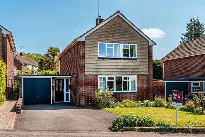 3 Bedroom Detached House For Sale In Central Way, Oxted, RH8
