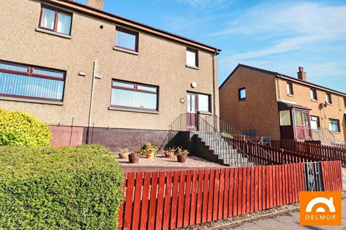 3 Bedroom Semi Detached House For Sale In Kenmount Place, Kennoway, Leven, KY8