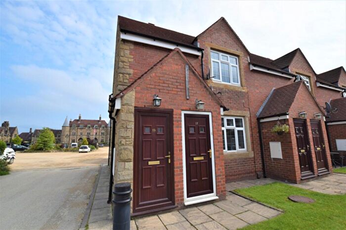 1 Bedroom Apartment To Rent In Armoury Court Mews, Macclesfield, SK11