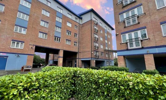 1 Bedroom Flat To Rent In Napier Road, Reading, RG1