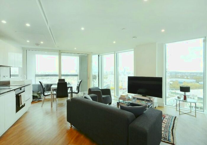 1 Bedroom Flat To Rent In Surrey Quays Road, London, SE16