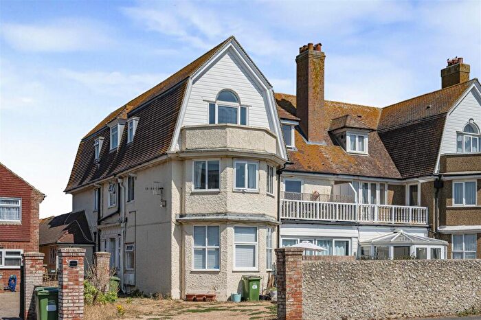 2 Bedroom Flat For Sale In Dane Road, Seaford, BN25
