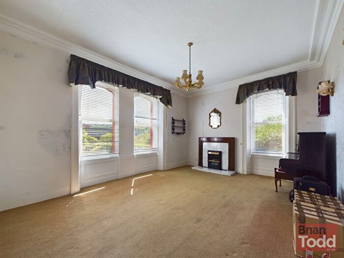 5 Bedroom Detached House For Sale In Curran Road, Larne, BT40