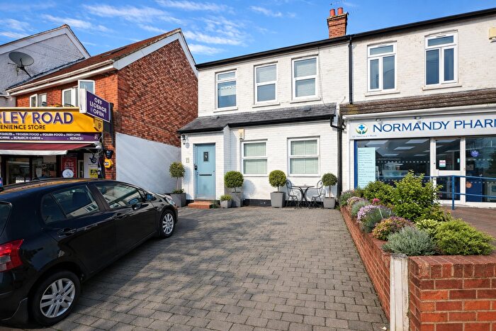 3 Bedroom Flat For Sale In Waverley Road, St. Albans, Hertfordshire, AL3