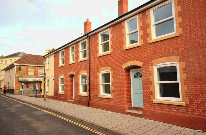 1 Bedroom Apartment To Rent In Warren Court, Ditton Street, Ilminster, Somerset, TA19